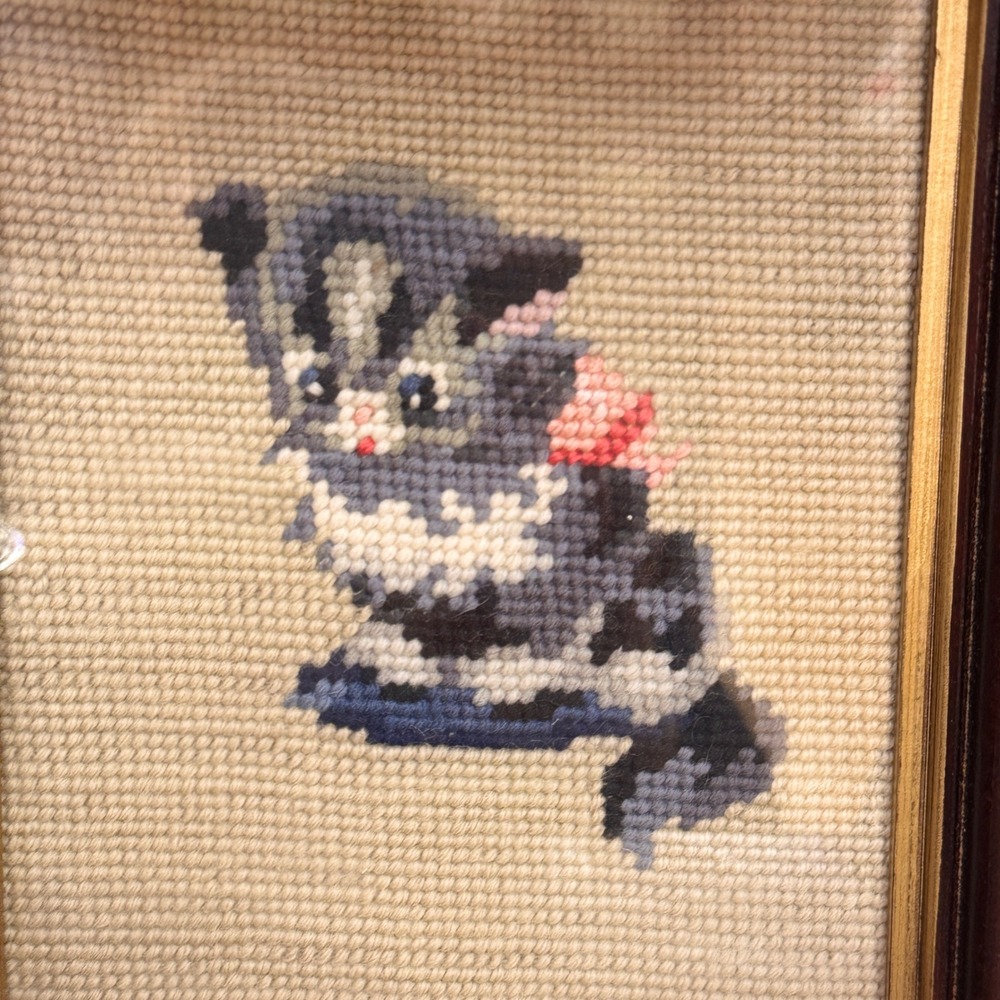 Vintage Framed Needlepoint Art Grey Kitten with Pink Bow Wood Gold Frame - Picture 3 of 7